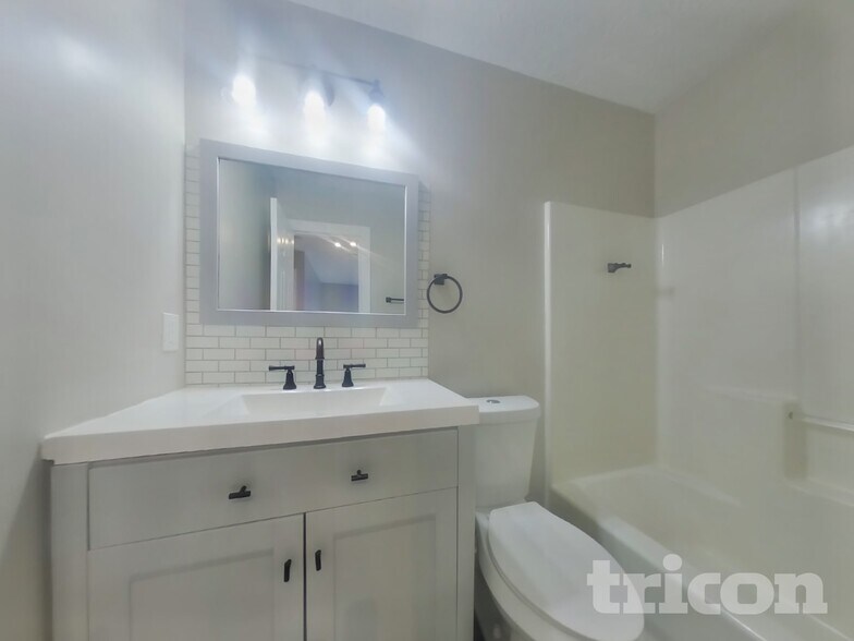 Building Photo - 1097 Britley Park Ln