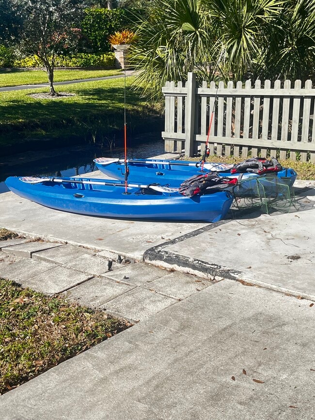 Building Photo - 27251 Patrick St