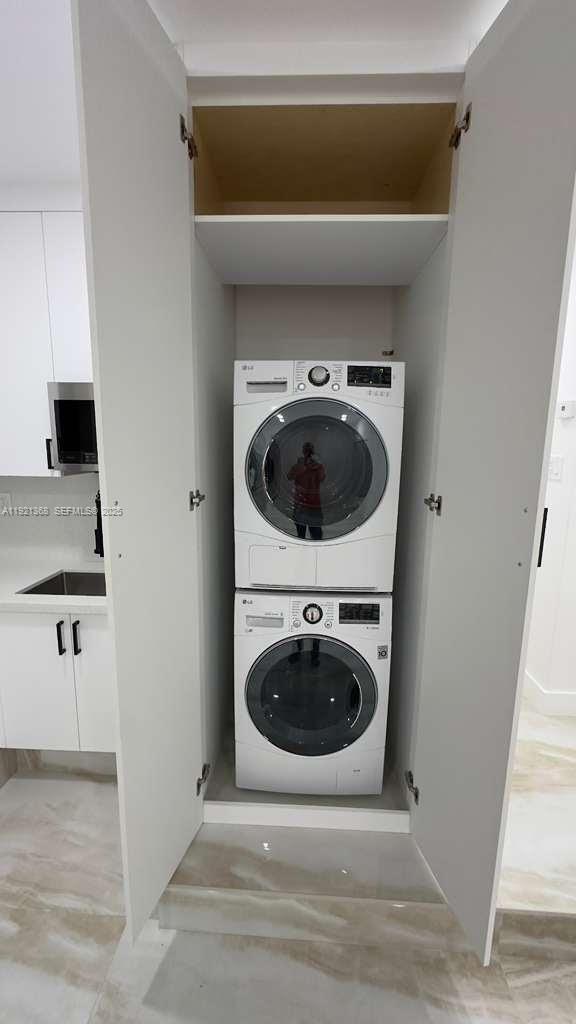 Building Photo - 19823 SW 119th Ct