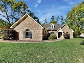 Building Photo - 104 Jamestown Dr