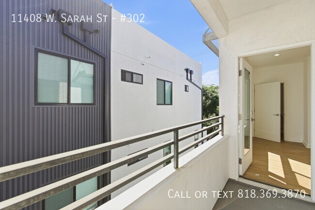 Building Photo - 11408 W Sarah St