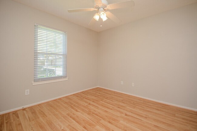 Building Photo - 5226 Flax Bourton St
