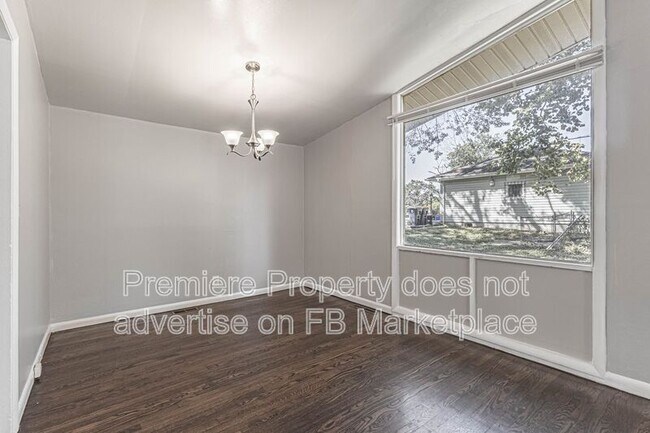Building Photo - 6306 Fairlane Dr