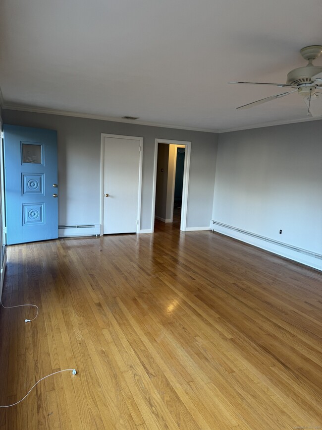 Building Photo - 25 Fenwood Rd