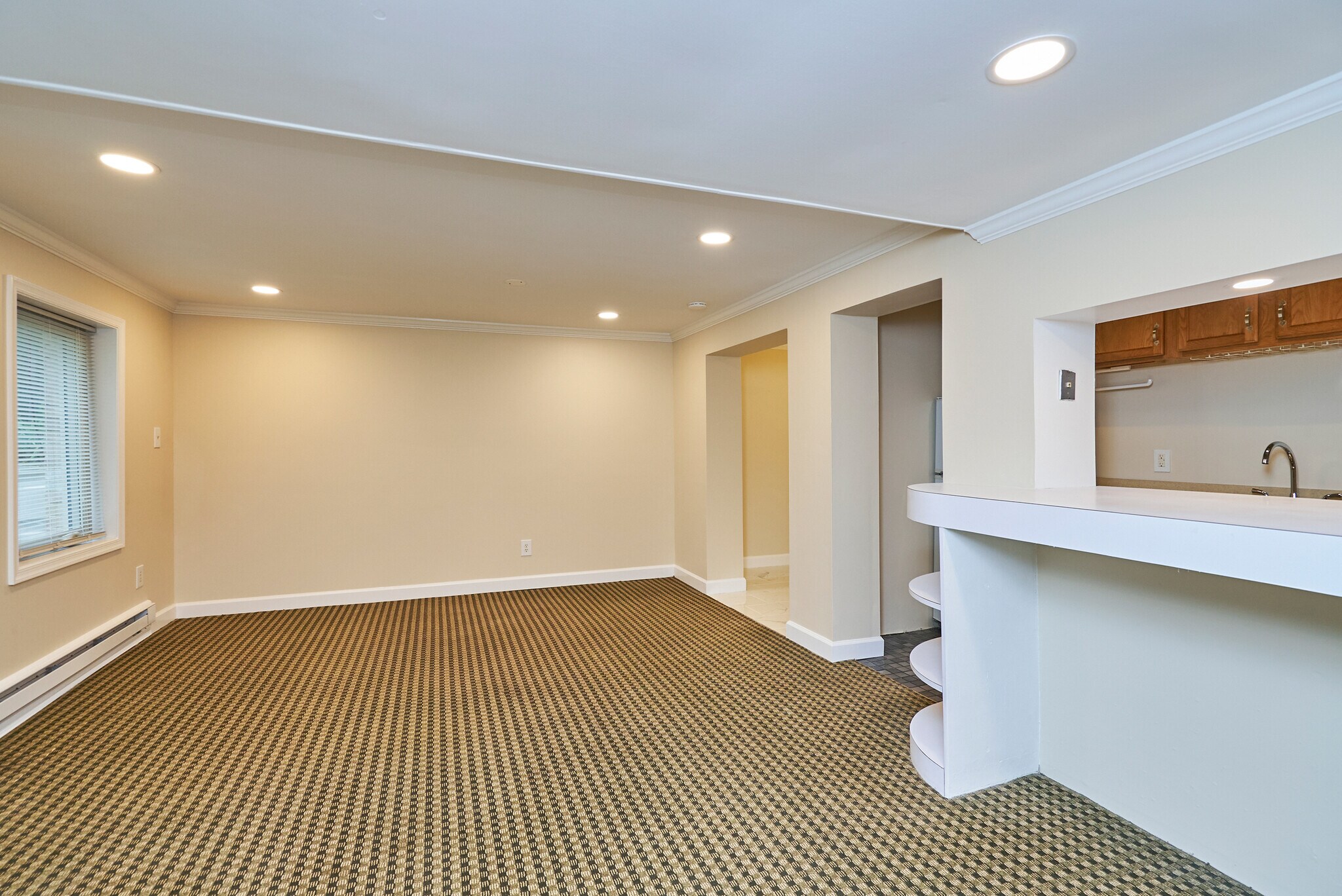 Building Photo - 805 23rd St S