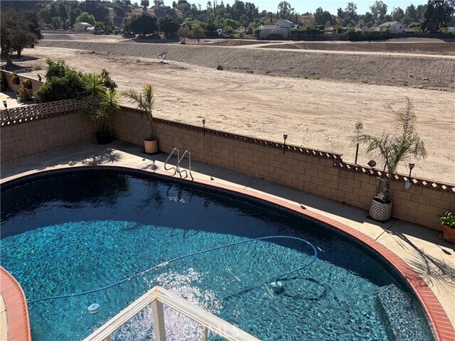 Building Photo - 1742 La Mesa Oaks Dr