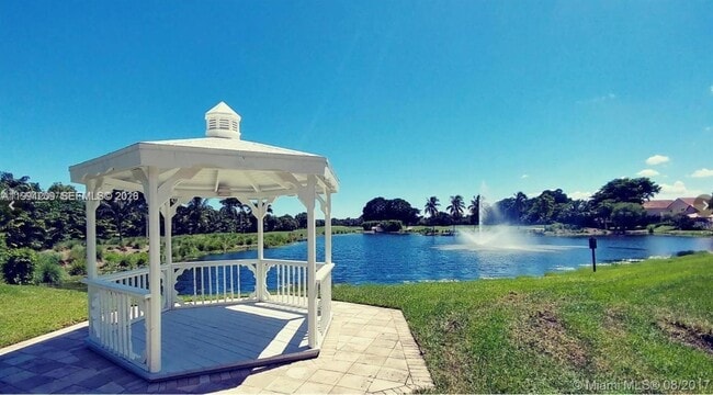 Building Photo - 5753 NW 98th Ave