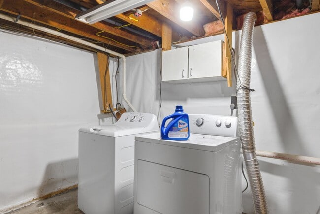 Building Photo - 51 Pollard Rd