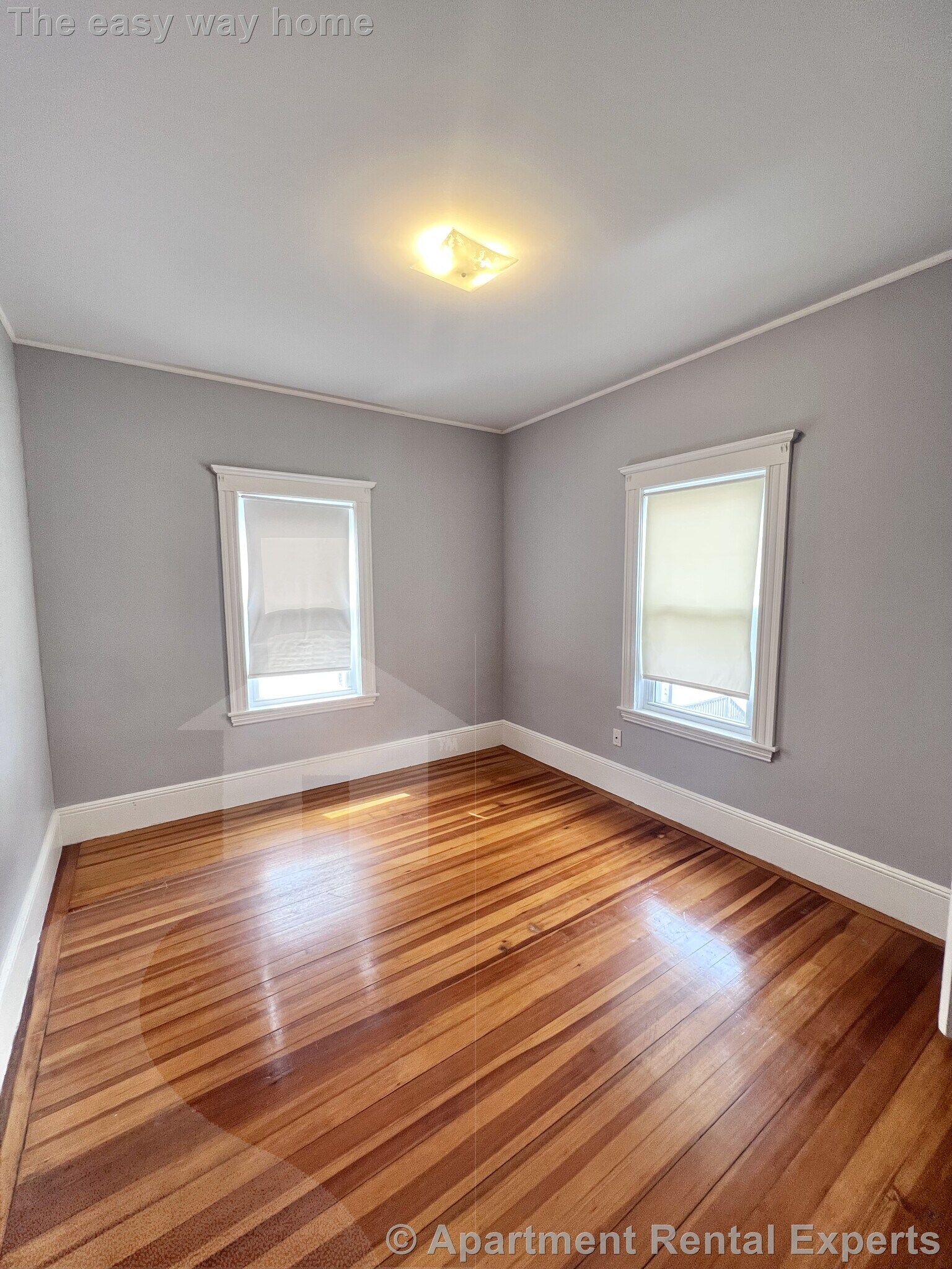 Building Photo - 96 Capen St