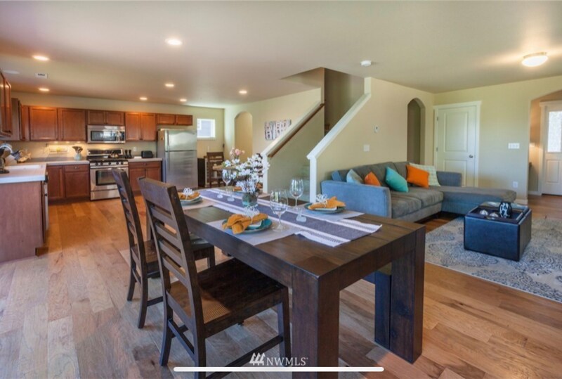 Building Photo - 802 Panorama Ridge