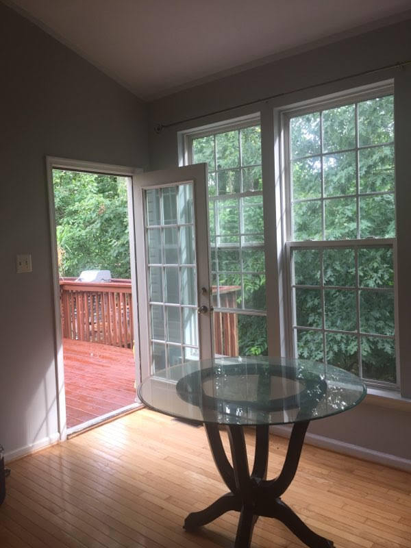 Building Photo - 553 Mockingbird Way