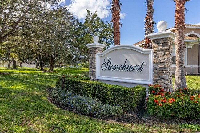 Building Photo - 3145 Stonehurst Cir