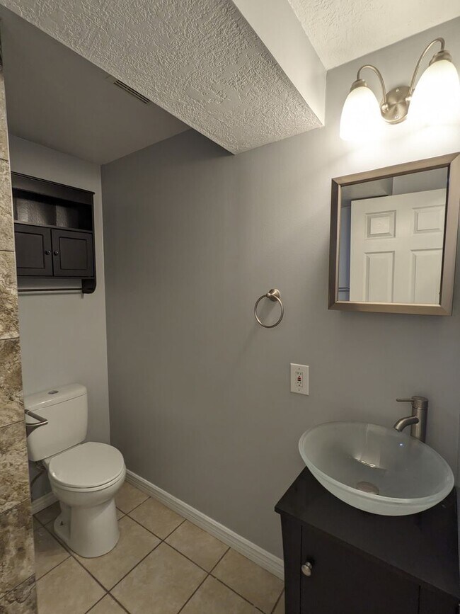 Building Photo - $1,800 Rent Credit! Spacious 5-Bed Clearfield Home with Garage & Fenced Yard