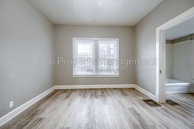 Building Photo - 5701 Anderson Ave