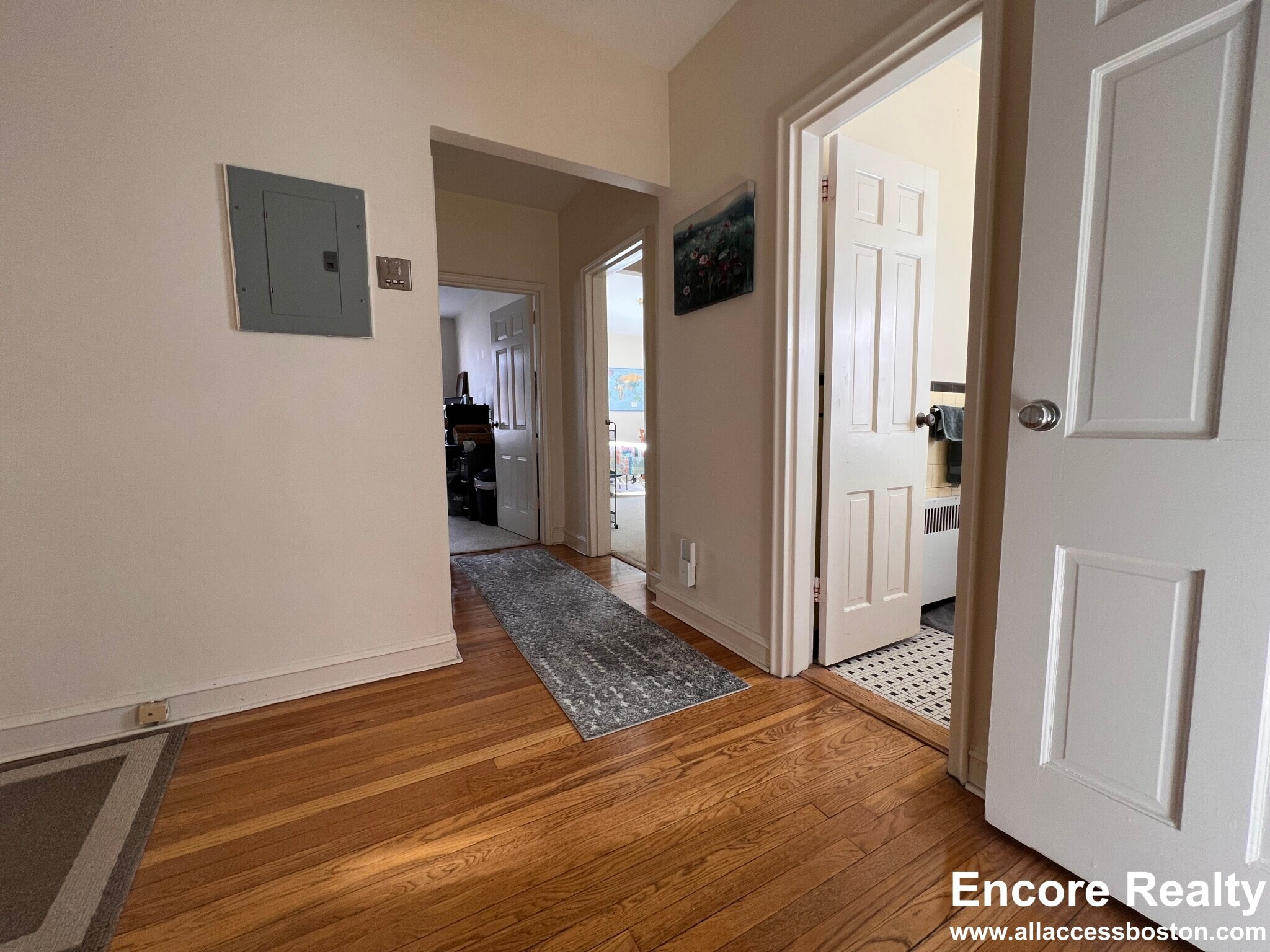 Building Photo - 111 Longwood Ave