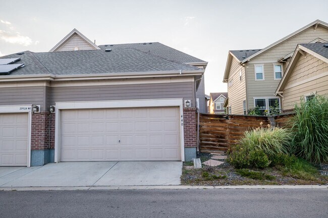 Building Photo - 2 Bedroom 2 1/2 Bath in Mosaic