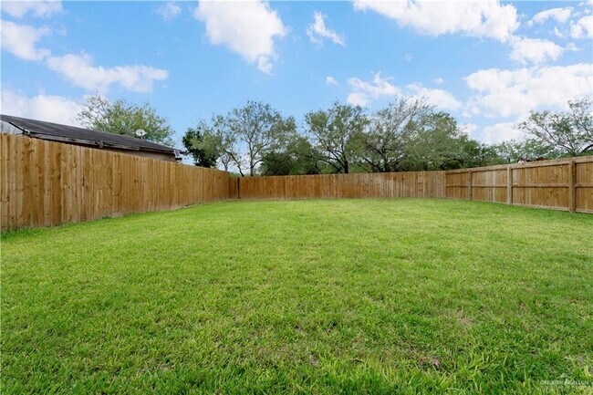 Building Photo - 11 Kika de la Garza Blvd