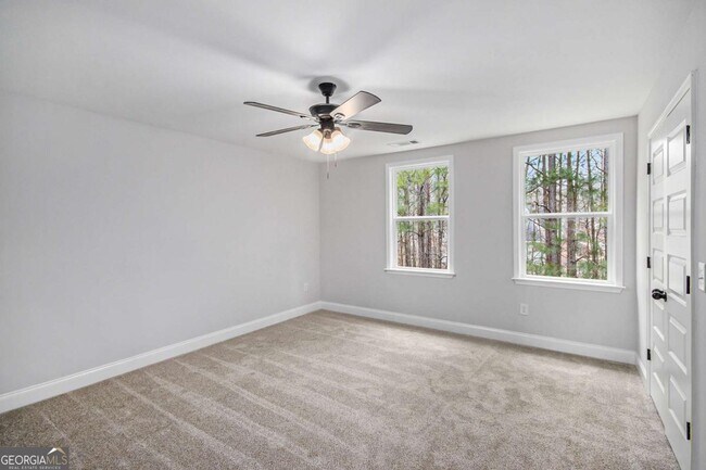 Building Photo - 144 Crestpoint Rd