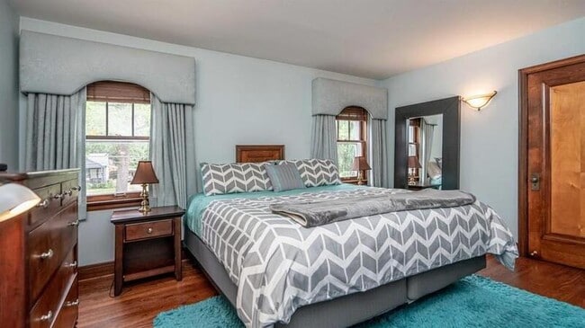 Building Photo - 1205 Miller Ave