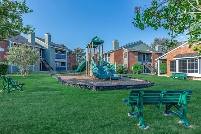 Building Photo - 3737 Timberglen Rd