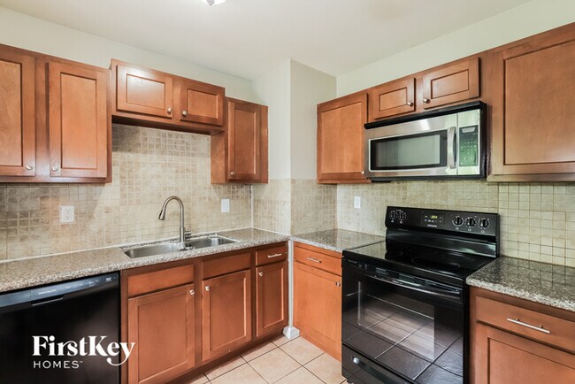 Building Photo - 10112 N Ashley St