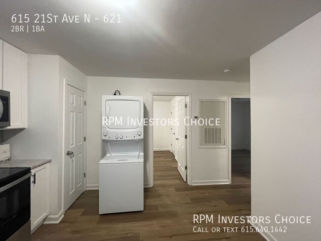 Building Photo - 615 21st Ave N