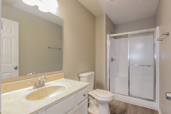 Building Photo - 10440 Wintergreen Way