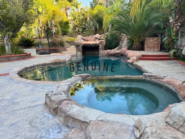 Primary Photo - Large 4 Bedroom House with Pebble Bottom Pool - Backyard Oasis!