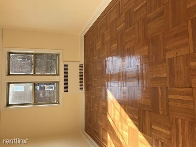 Building Photo - 6421 Booth St