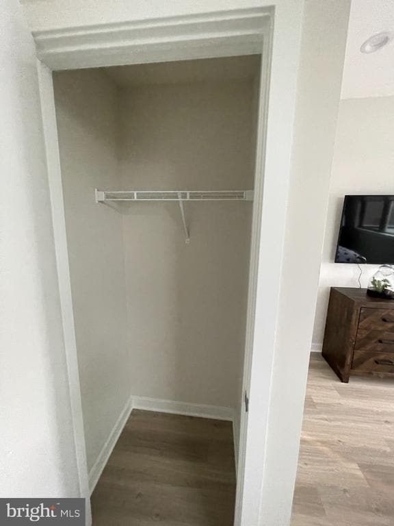 Building Photo - 3125 Beachview Ln