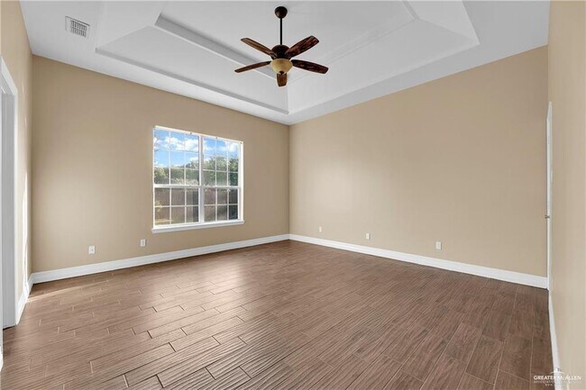 Building Photo - 29 Barcelona Blvd