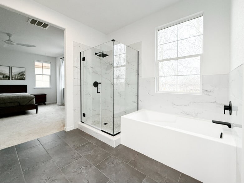 Building Photo - 640 Granite Ln