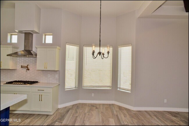 Building Photo - 7454 Wooden Nickel Dr