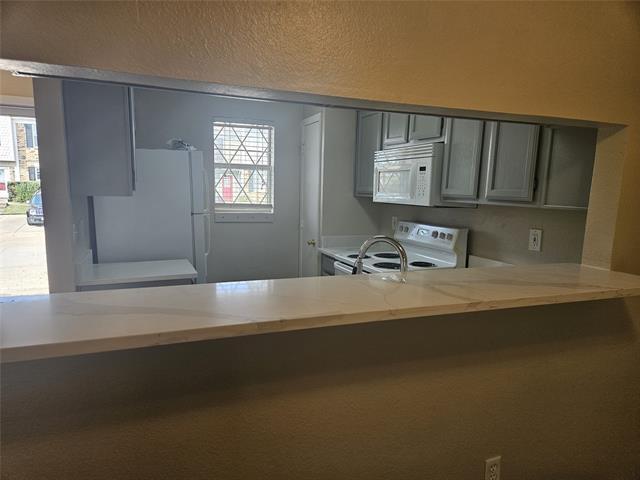 Building Photo - 66 Abbey Rd