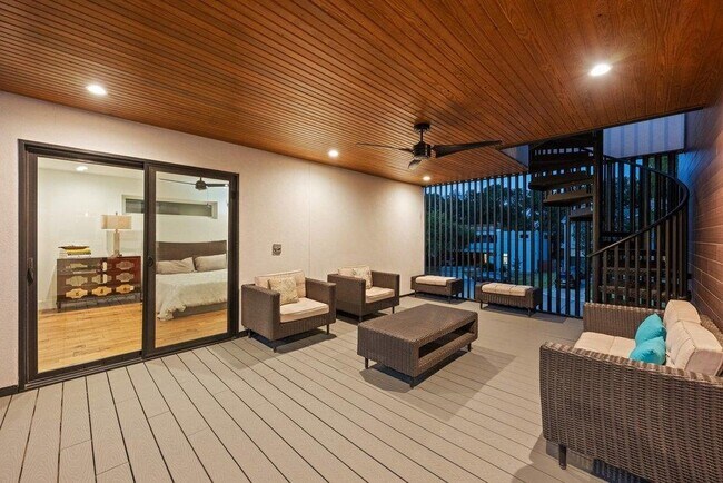 Building Photo - 1003 Taffy Ct