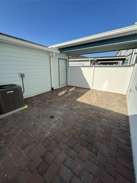 Building Photo - 4616 ORCHARD VIEW Aly