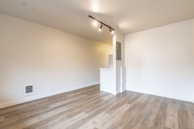 Interior Photo - Studio In Central West Seattle