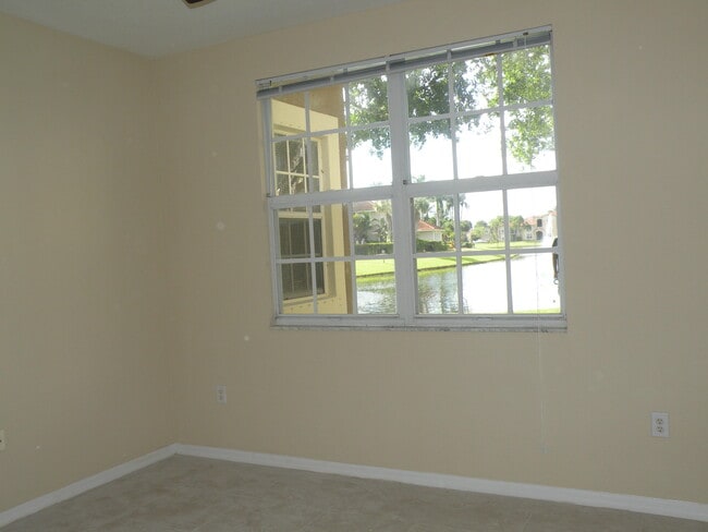 Building Photo - 15025 Michelangelo Blvd