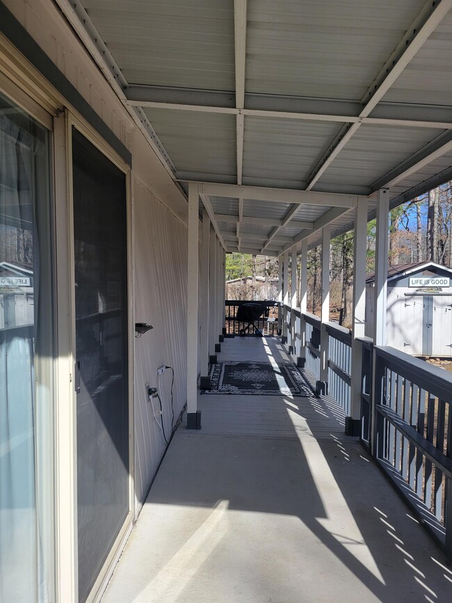 Building Photo - 133 Rugby Ct