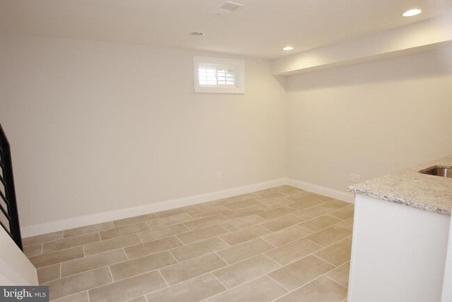 Building Photo - 12307 Chesterton Dr