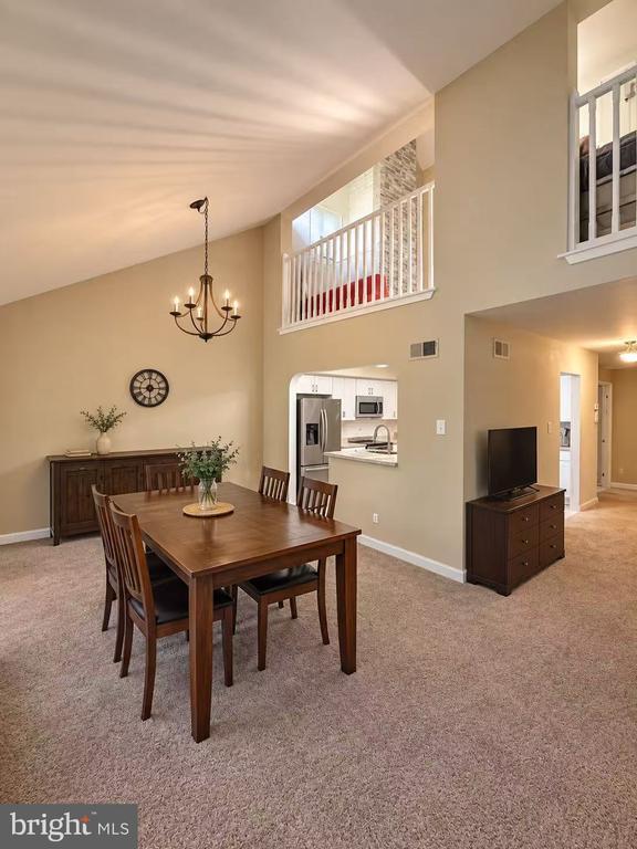 Building Photo - 301 Browning Ln