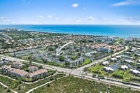 Building Photo - 1605 S US Hwy 1