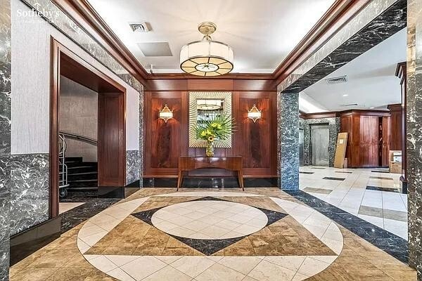 Building Photo - 380 Rector Pl