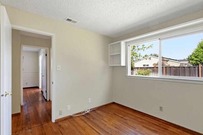 Building Photo - 5880 Taormino Ave