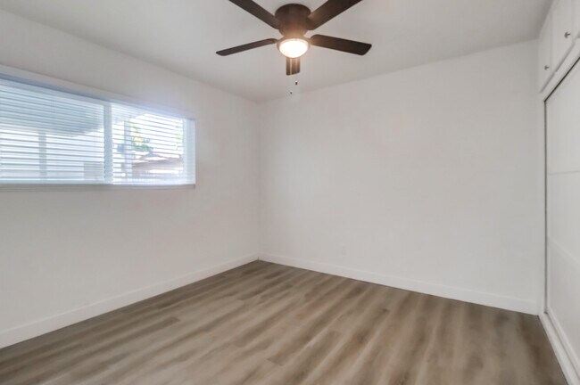 Building Photo - Hurlbut