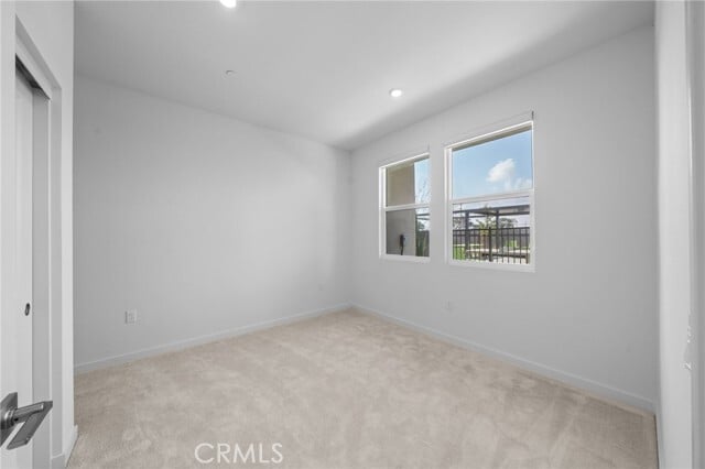 Building Photo - 109 S Laxore St