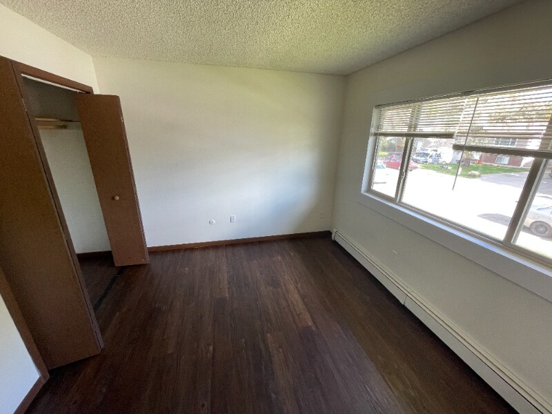 Building Photo - 338 Moccasin Trail