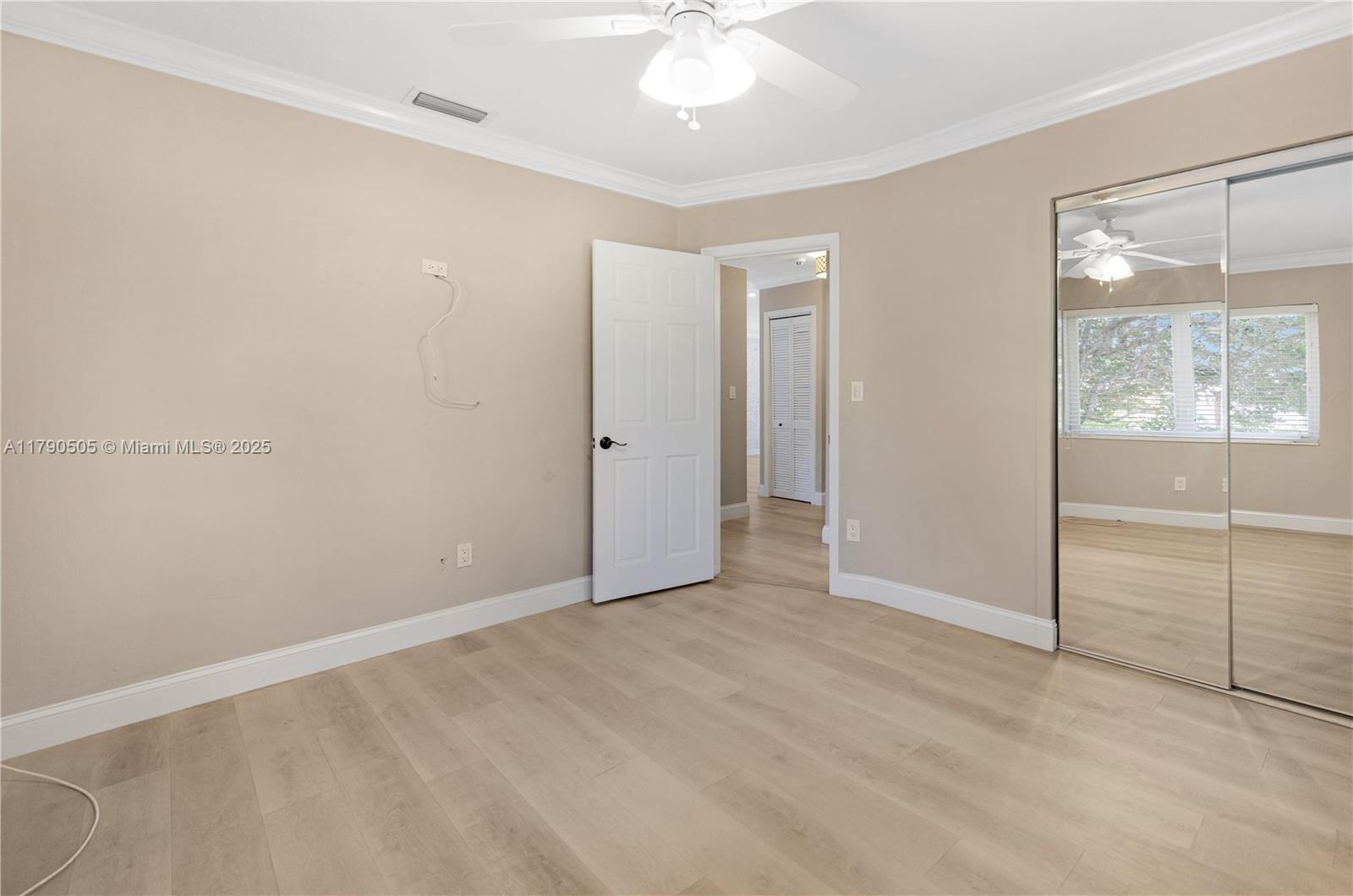 Building Photo - 12121 SW 110th Ave