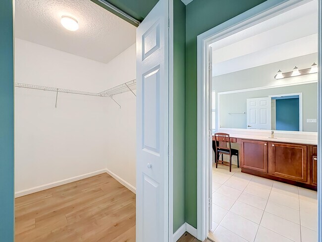 Building Photo - 57 Atwell Dr