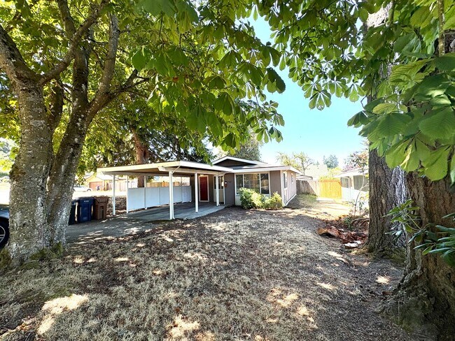 Building Photo - Cozy & Clean 3BR Home in North Tacoma